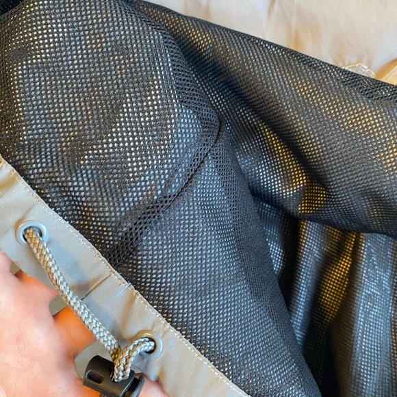 Reflective pullover jacket - Picture 4 of 10